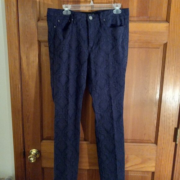 Kardashian Premium Denium Jeans - Picture 1 of 12